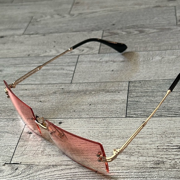 Rimless Sunglasses Trio - Picture 5 of 10